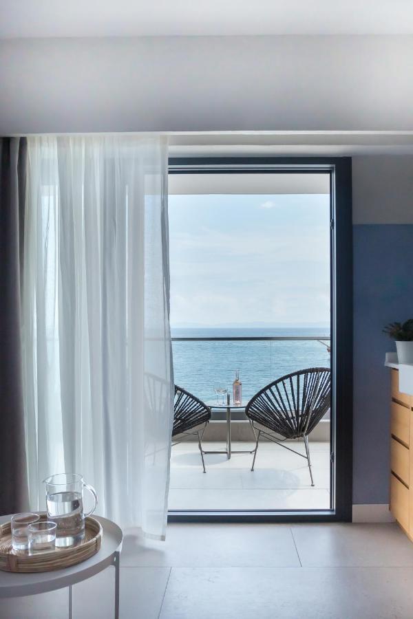 Eladia Suites Neos Marmaras Ngoại thất bức ảnh