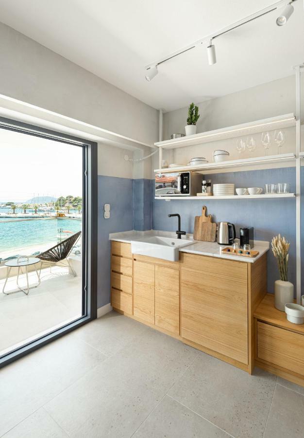 Eladia Suites Neos Marmaras Ngoại thất bức ảnh